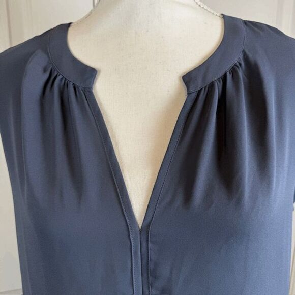 Philosophy Sheer Gauzy Slate Blue Cap Sleeve Blouse Pintuck V-Neck Size Small - Picture 2 of 9